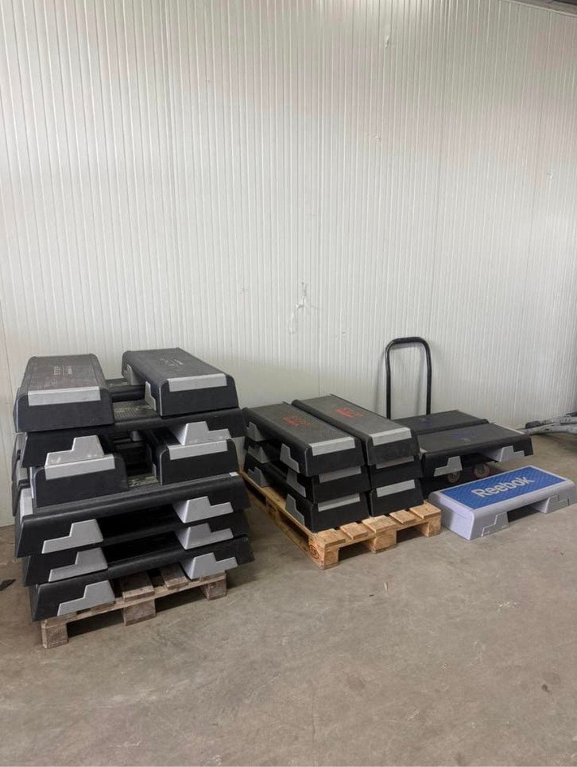 24 reebok steps / stepbanken / fitness / gym / groeples, Ophalen, Gebruikt, Benen, Overige typen