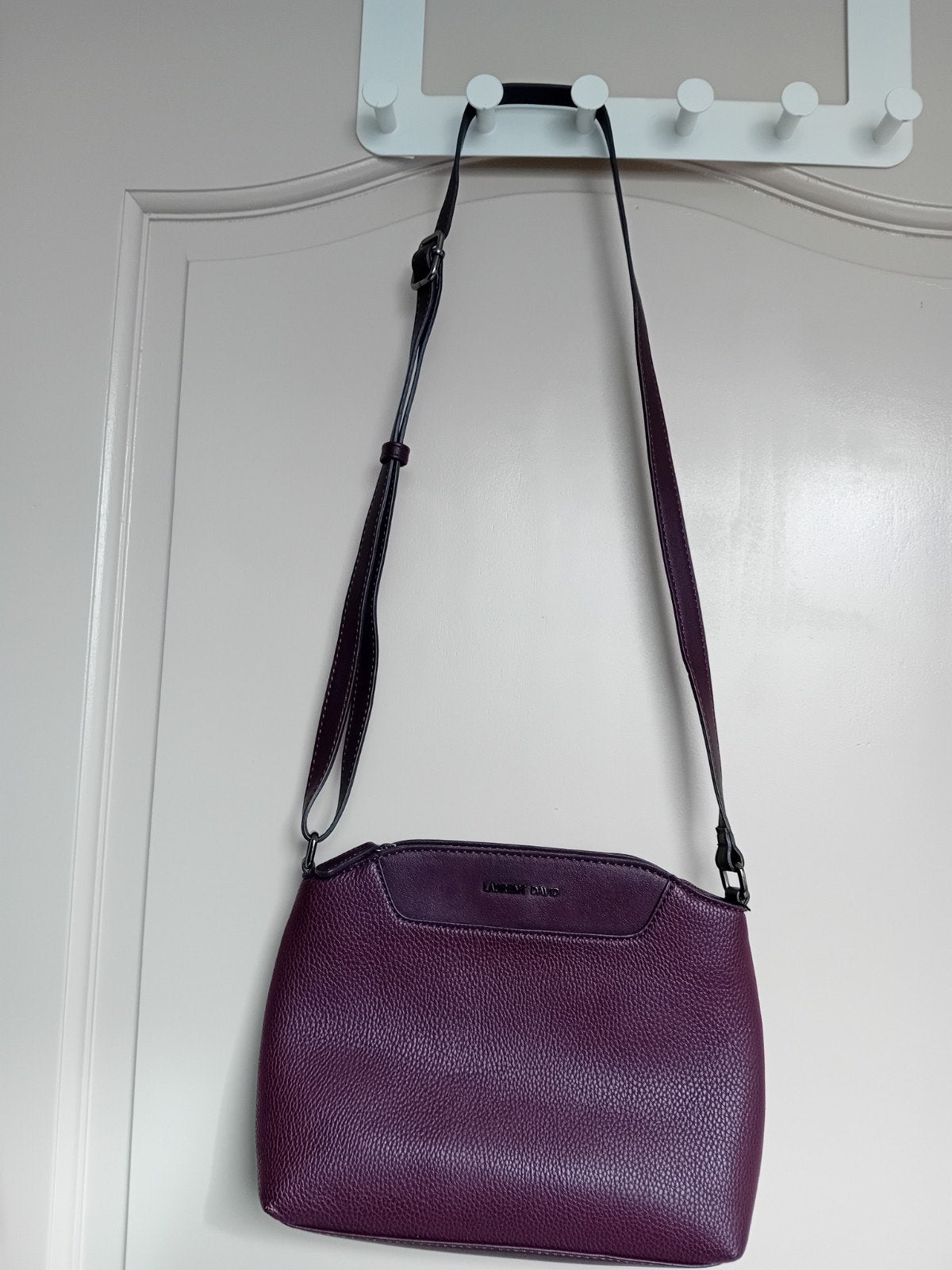 Mooie handtas merk Laurent David kleur bordeaux, Handtassen en Accessoires, Ophalen of Verzenden