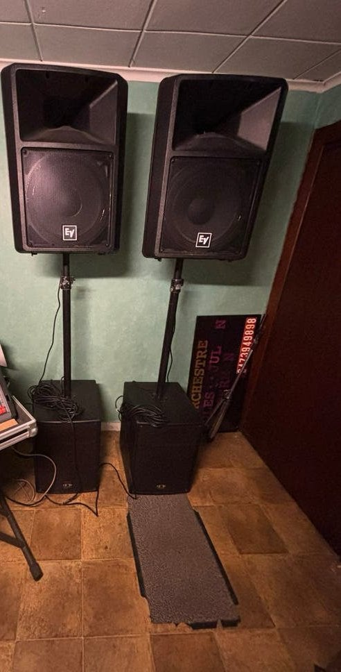 Satellites electro voice + sub dynacord, Musique & Instruments, Enlèvement, Comme neuf, Sono