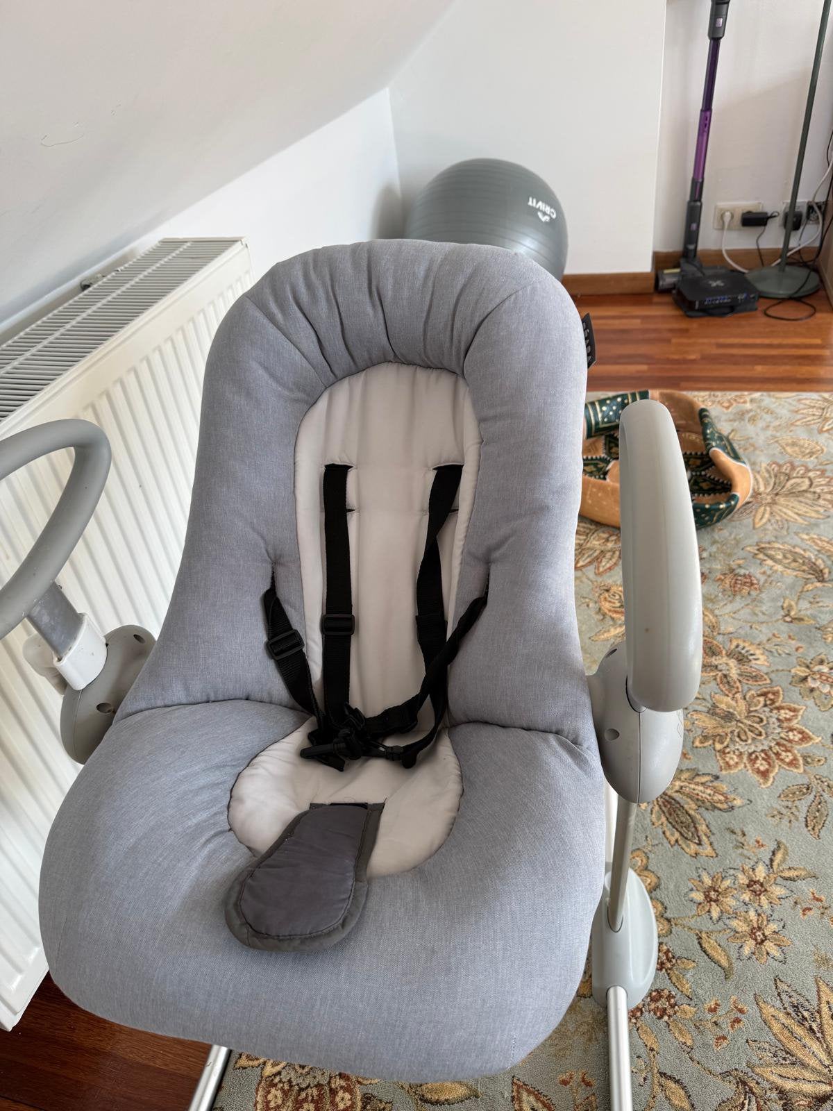 Chaise bebe BEABA, Enfants & Bébés, Relax bébé, Enlèvement, Comme neuf