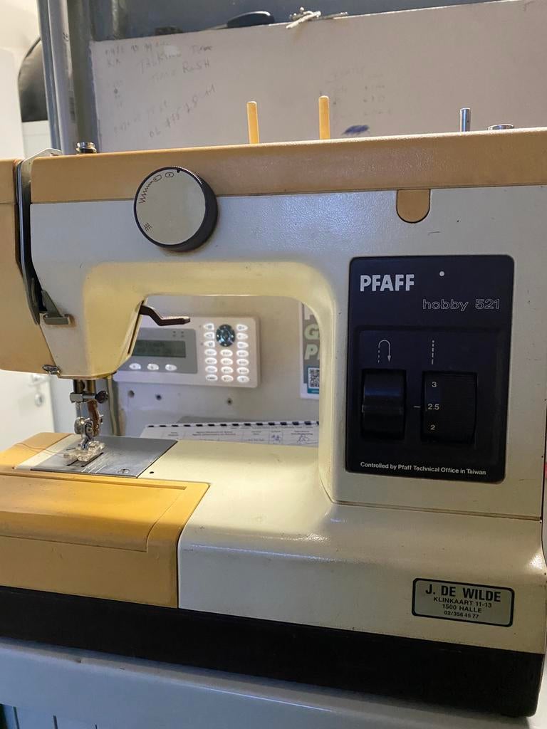 PFAFF hobby 521 naaimachine, Ophalen, Zo goed als nieuw, Naaimachine, Pfaff