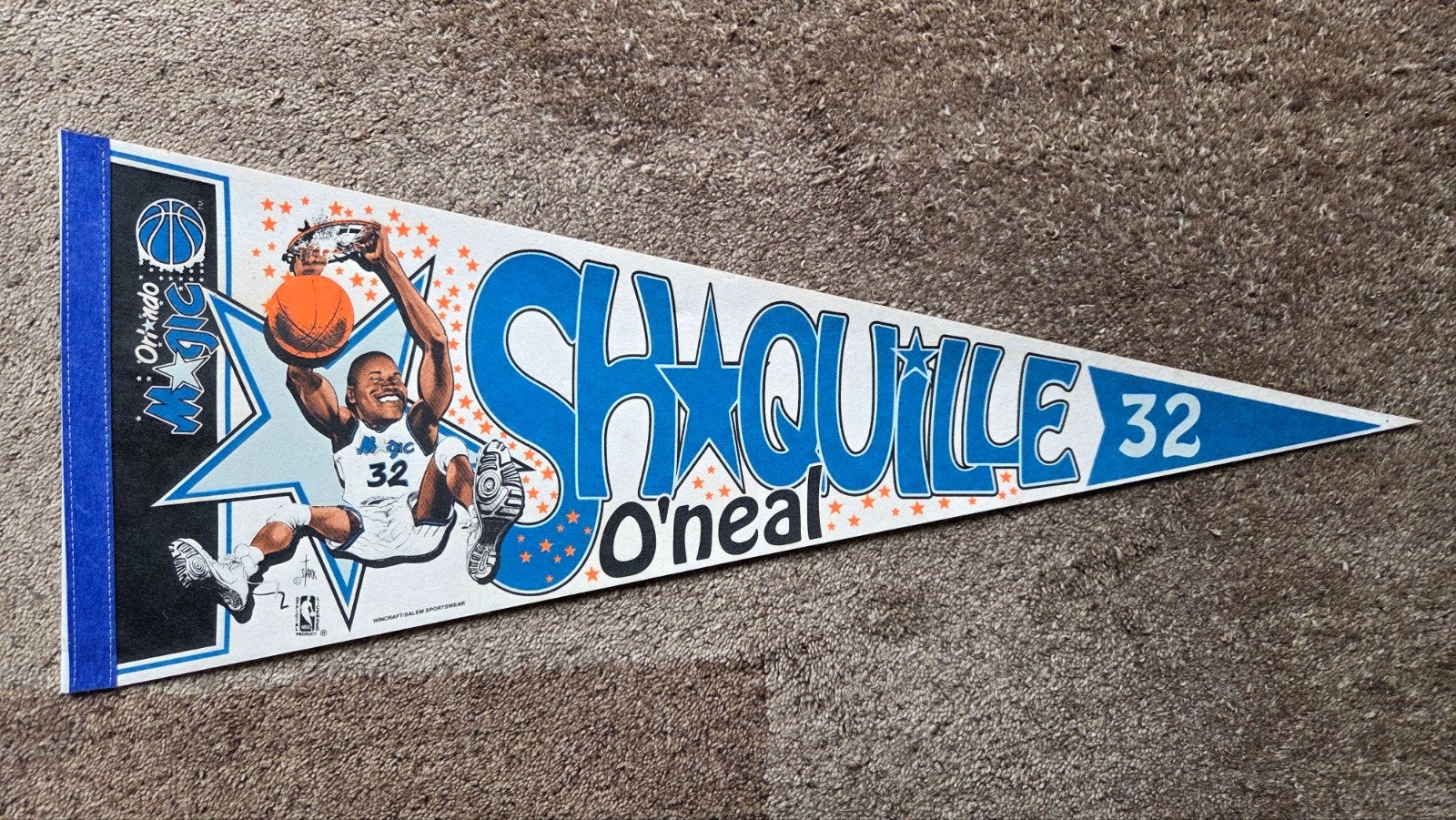 Shaquille O'Neal wimpel Orlando Magic, Enlèvement ou Envoi