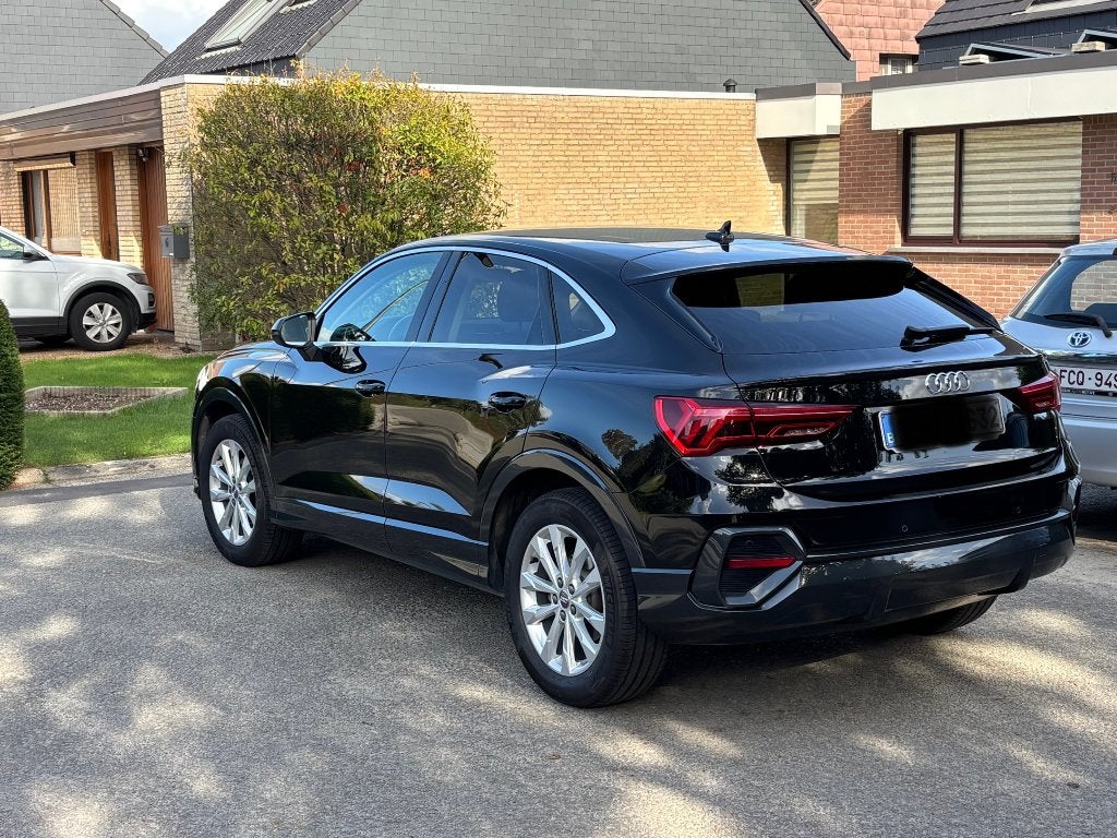 Audi Q3 Sportback 35TFSI mildhybrid STronic, Auto's, Dealer onderhouden, Zwart, 5 deurs, Particulier