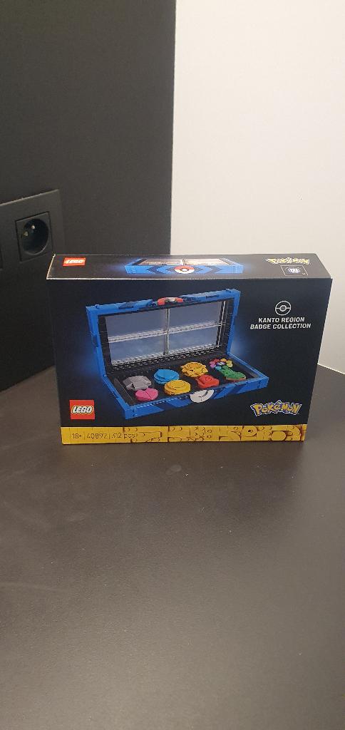 Lego Pokemon 40892 Collectie Kanto-regio-badges, sealed, Overige thema's, Lego, Nieuw, Ophalen of Verzenden