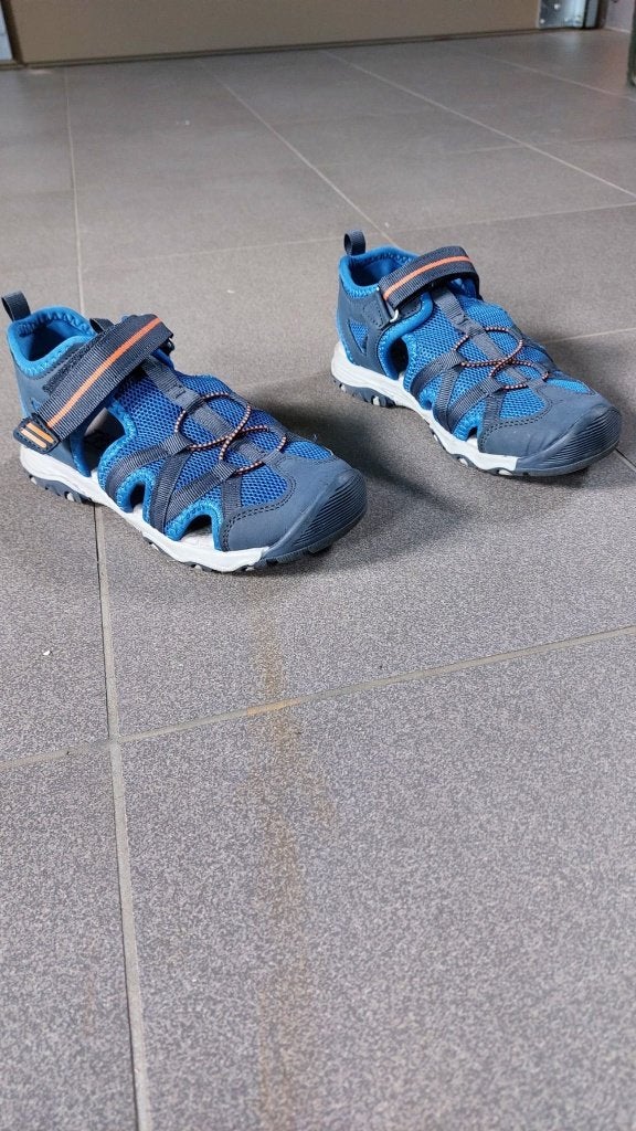 watersandaal L&D maat 33, Enfants & Bébés, Vêtements enfant | Chaussures & Chaussettes, Garçon ou Fille, Comme neuf, Enlèvement