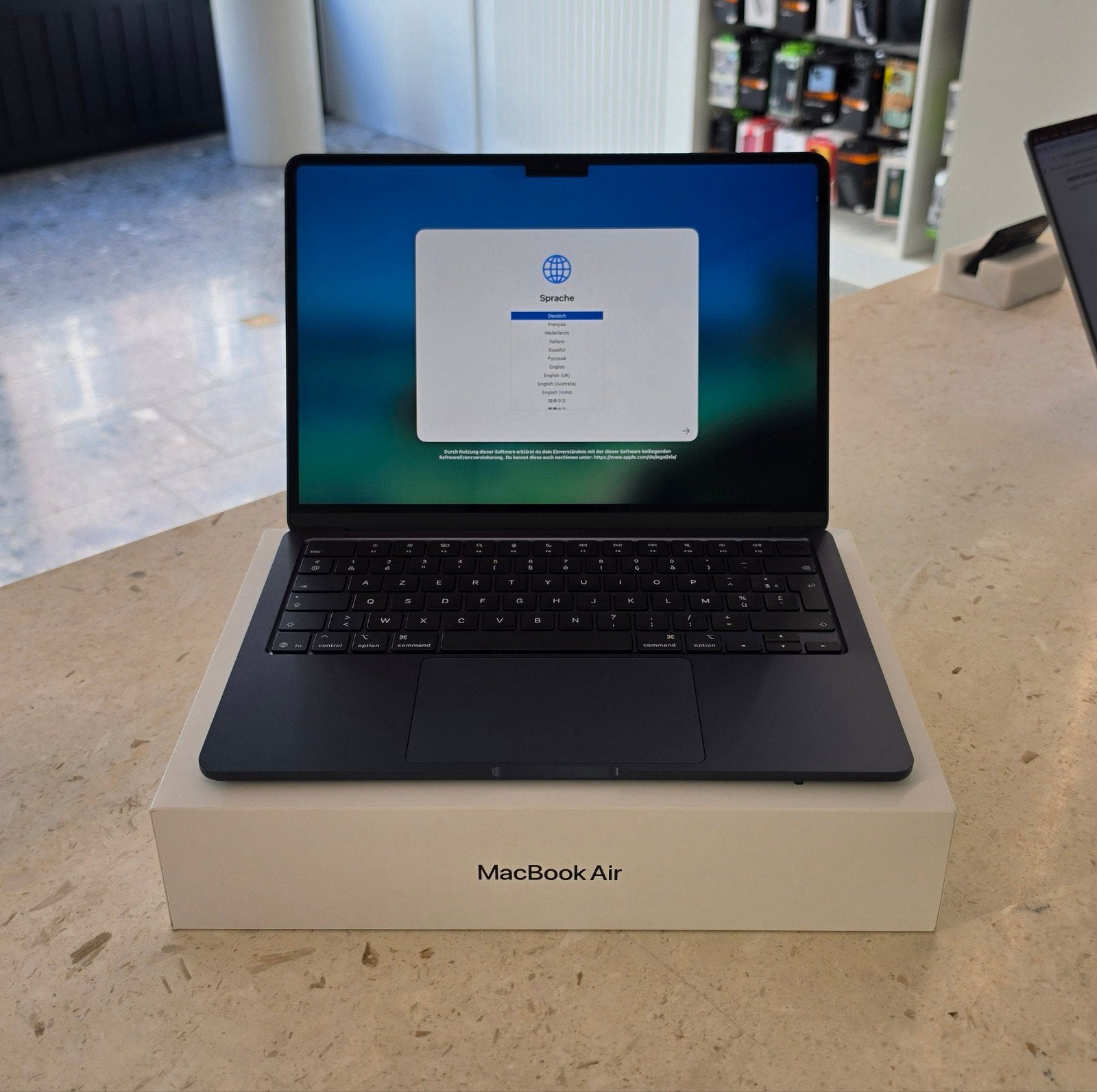APPLE MACBOOK AIR 13INCH / M4 / 256GB MIDNIGHT, Ophalen, Azerty, MacBook