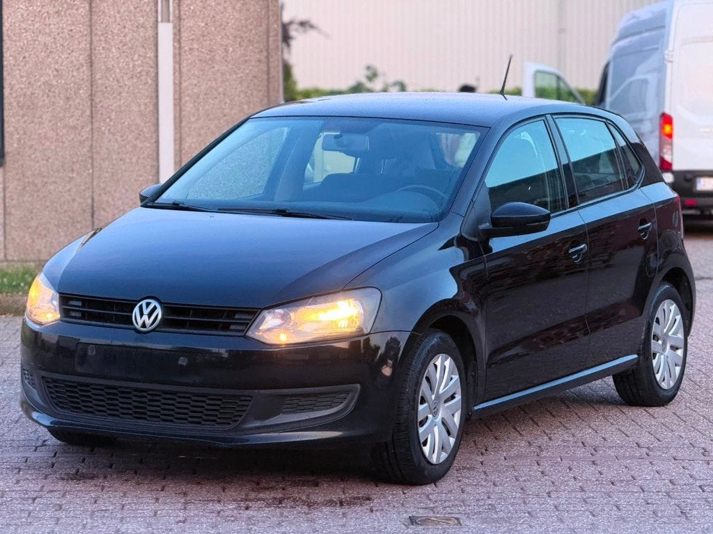 VOLKSWAGEN POLO/1.2 ESSENCE/AC/OHB, Euro 5, Achat, Entreprise, Interruption de démarrage