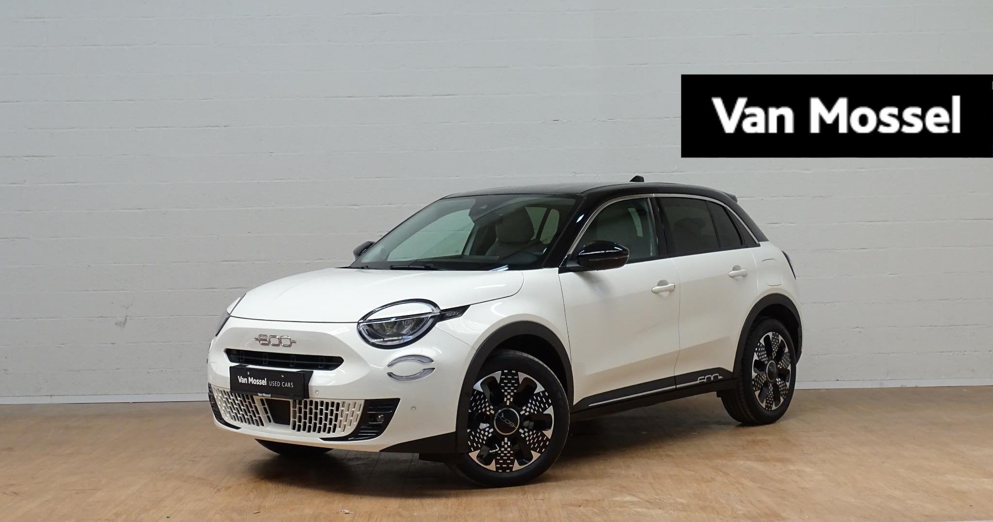 Fiat 600 1.2 Hybrid 100cv DCT La Prima VERWACHT, Autos, Fiat, Achat, Entreprise, https://public.car-pass.be/vhr/d7d1cda7-8347-4840-ab86-68463daca2eb