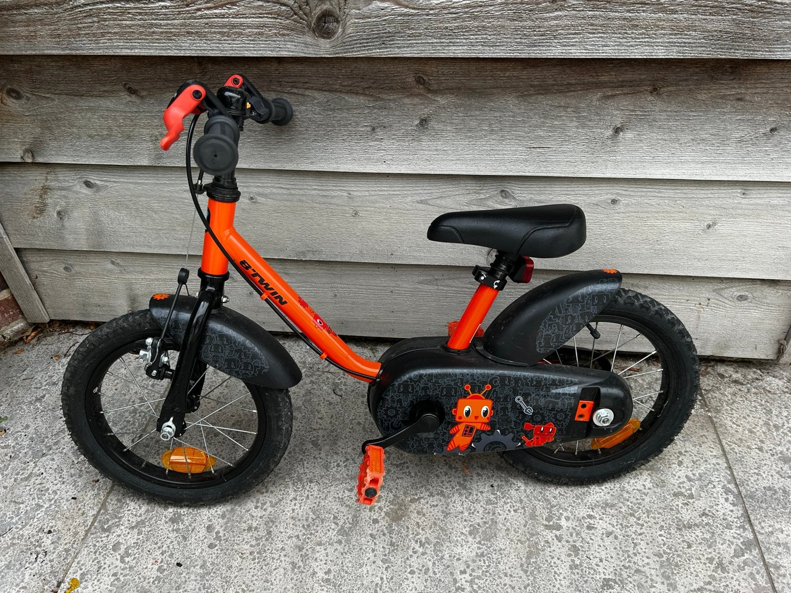 Btwin kinderfiets 3-5 jaar 14 inch, Fietsen en Brommers, Ophalen, Zo goed als nieuw