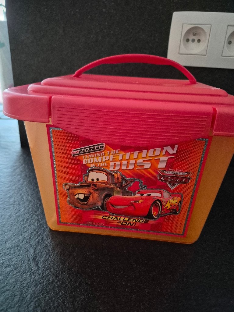 Cars doosje, Ophalen, Gebruikt, Jongen of Meisje
