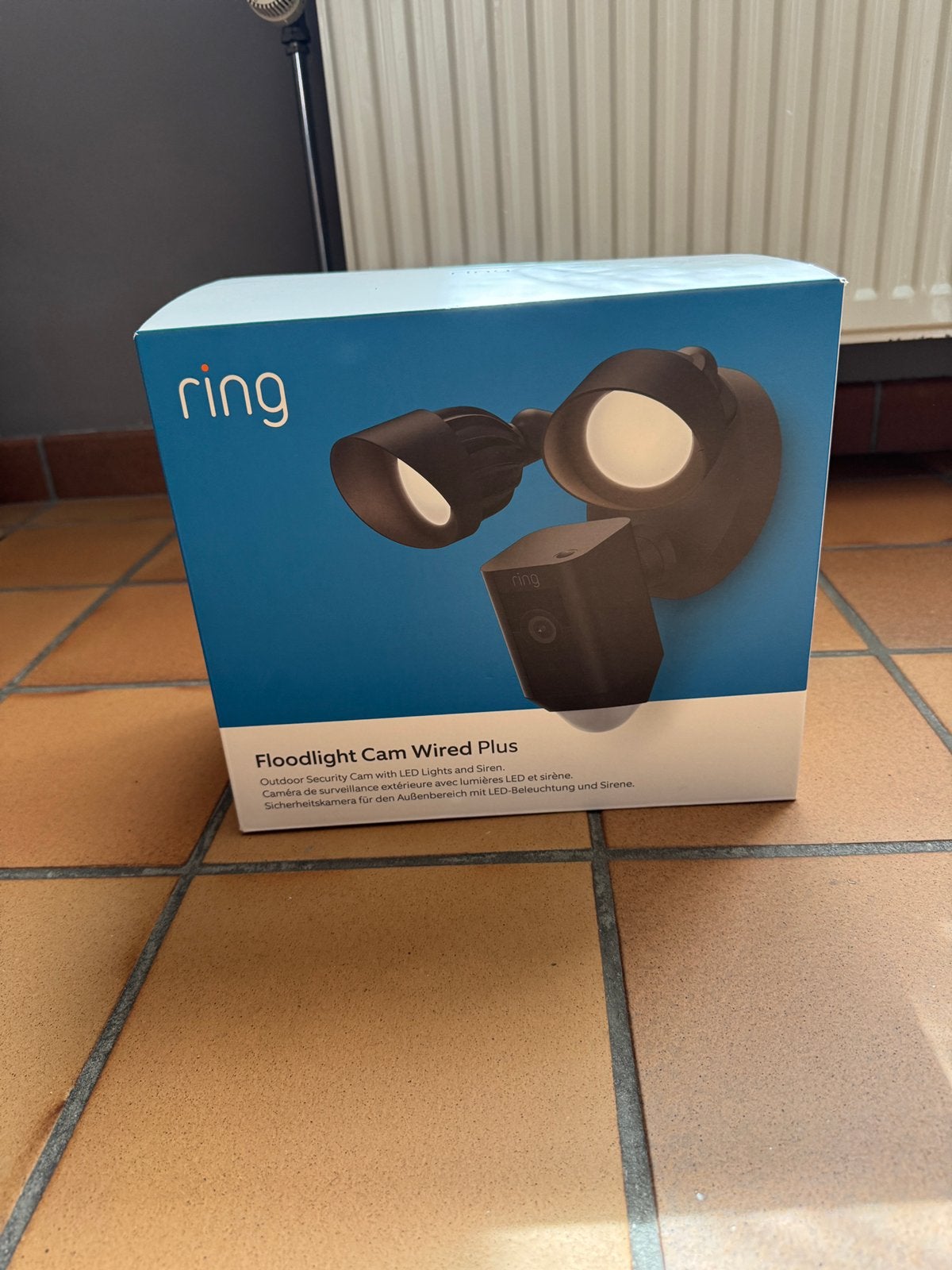 Ring Floodlight Cam, Ophalen, Zo goed als nieuw, Buitencamera