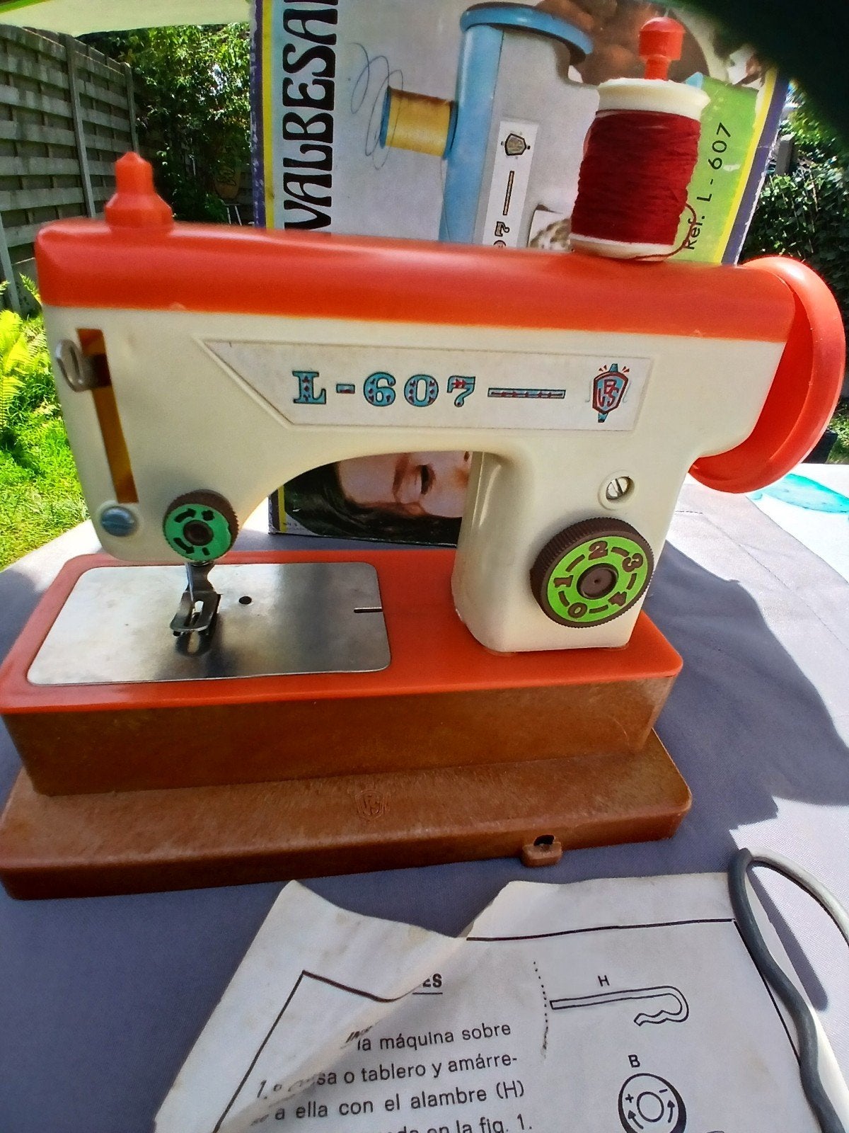 oud Spaans kinder naaimachine, Verzamelen, Ophalen of Verzenden