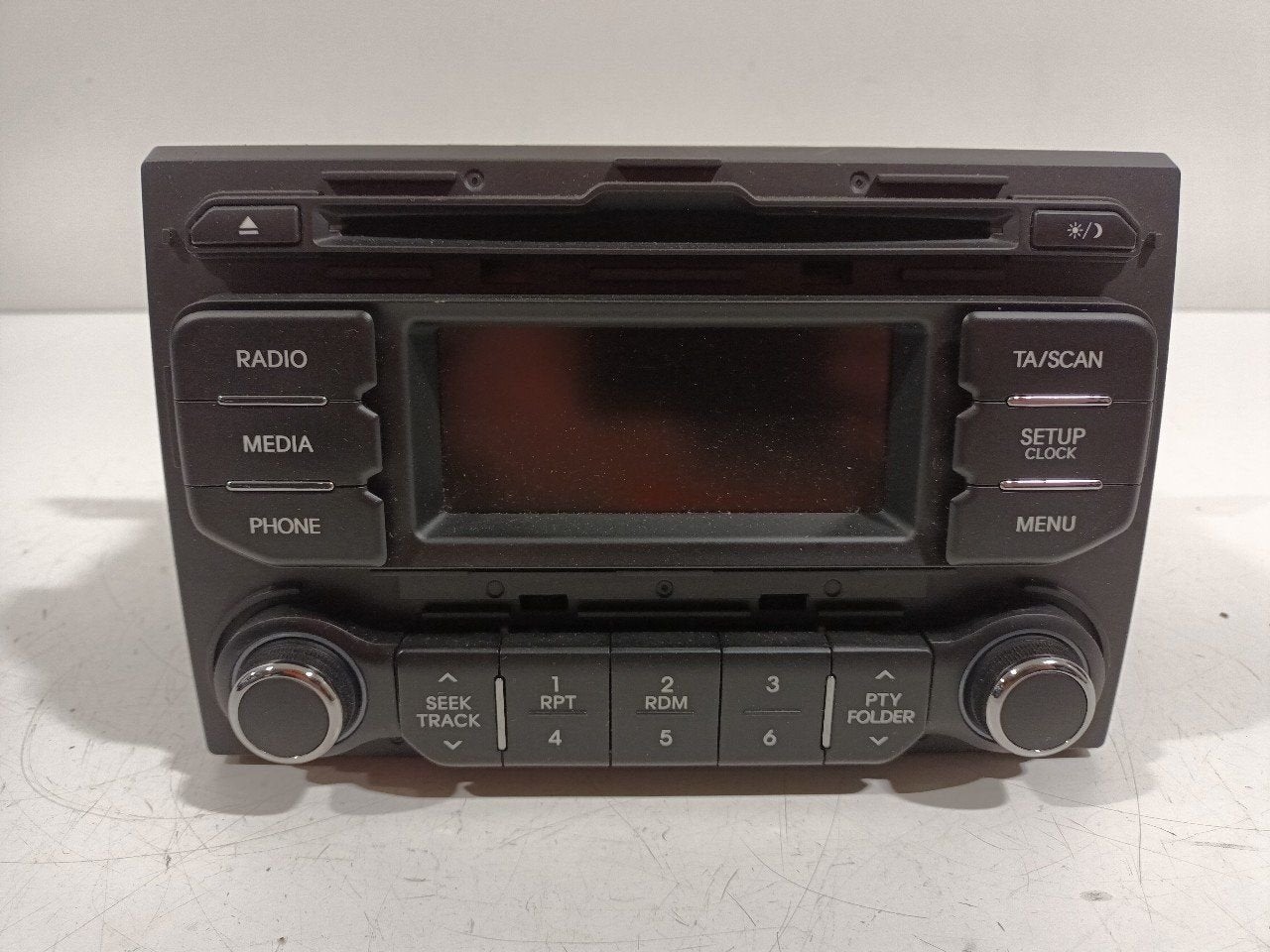 Radio Kia Rio, Enlèvement ou Envoi, Van der Ven Autorecycling B.V., Onderdelen@venauto.nl, Ettenseweg 76, 4706 PB Roosendaal, The Netherlands