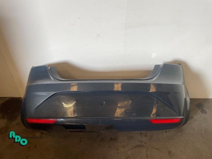 Pare-chocs arrière d'un Seat Leon (Leon 09-) (LW7X), -, 3 mois de garantie, Utilisé, -