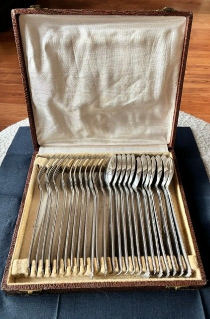 Gero Zilmeta vintage box — 24 zitplaatsen — 12 personen, Ophalen
