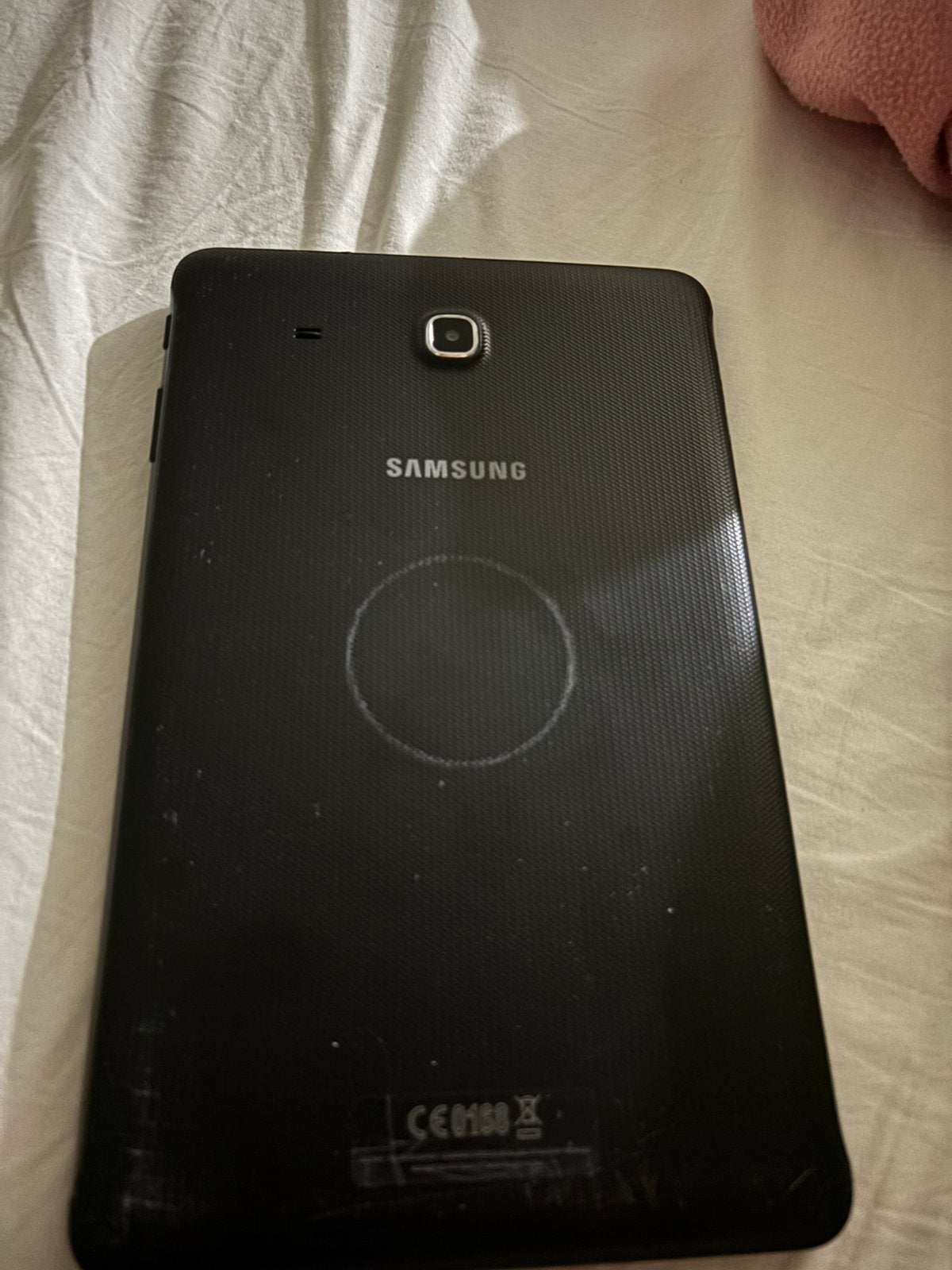 2 Samsung Galaxy Tab tablets – 1 werkt + 1 stuk, Gebruikt, 32 GB, Wi-Fi, Ophalen