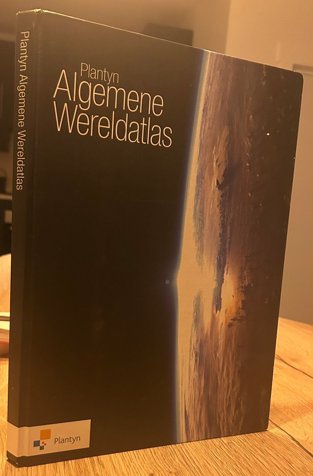 Etienne van Hecke - Plantyn algemene wereldatlas, Boeken, Atlassen en Landkaarten, Ophalen of Verzenden, Etienne van Hecke; Dirk Vanderhallen