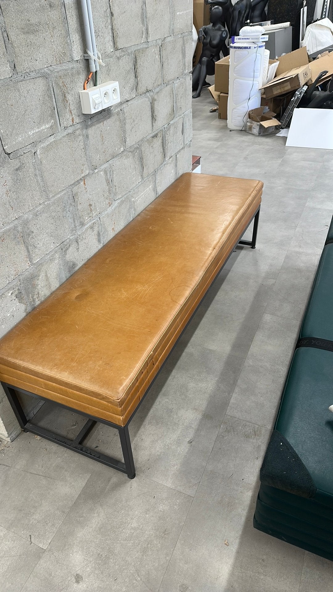 Retail bench, Ophalen, Gebruikt, 125 cm of meer, Sportieve bench