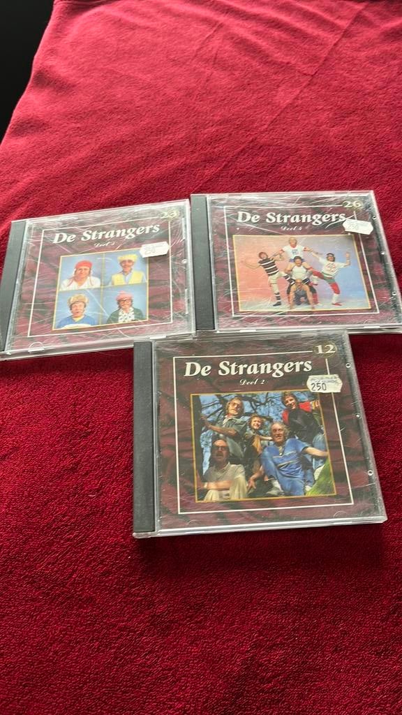 De Strangers - Deel 2 + Deel 3 + Deel 4, Cd's en Dvd's, Cd's | Nederlandstalig, Ophalen of Verzenden, Zo goed als nieuw