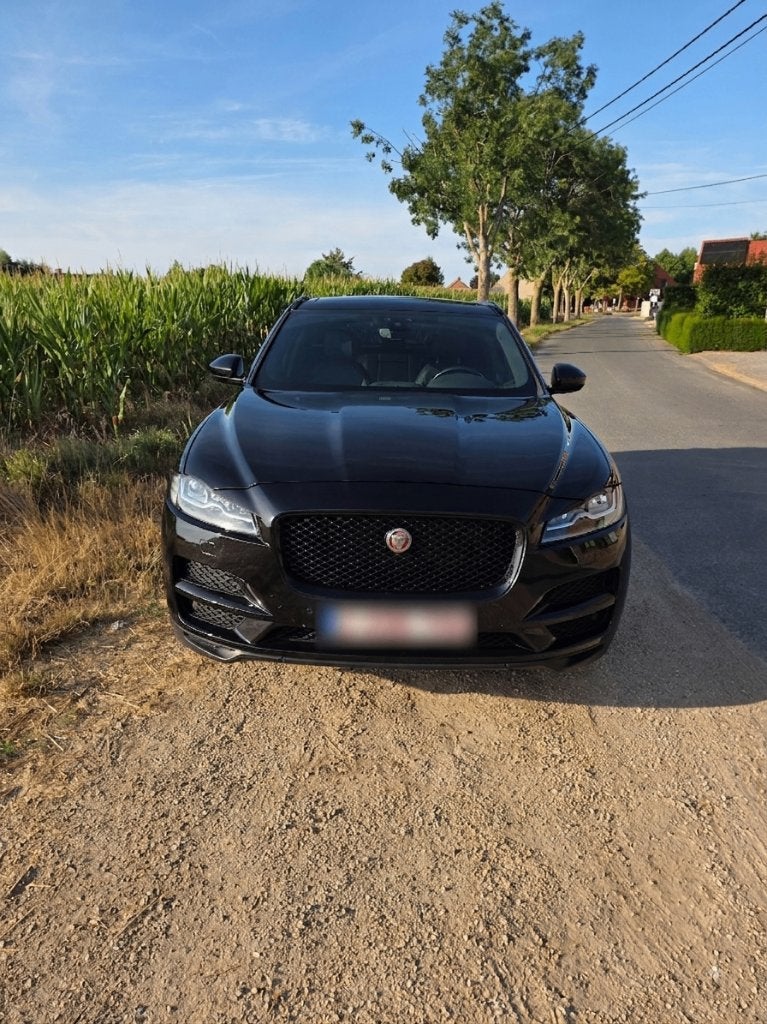 Jaguar F-pace 2020, Cuir, 1828 kg, Euro 6, Noir