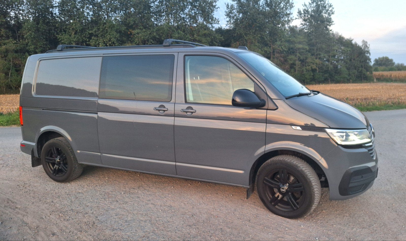 VW Transporter T6.1 2020 L2H1 Pure Grey, 4 deurs, Stof, 4 cilinders, Volkswagen