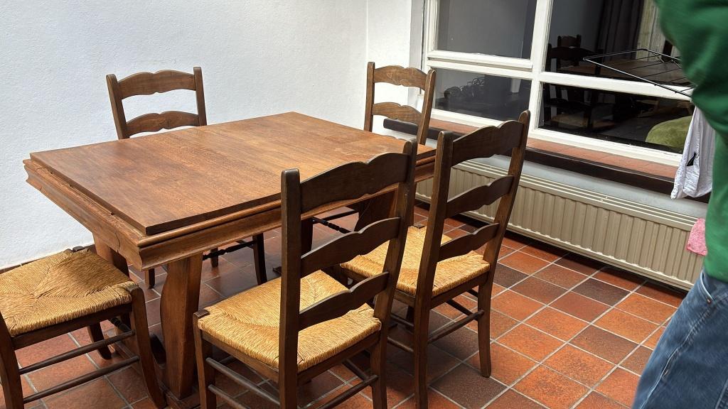Massieve landelijke eettafel 4 personen, Huis en Inrichting, Tafels | Eettafels, Ophalen, Gebruikt, 50 tot 100 cm, Vier personen