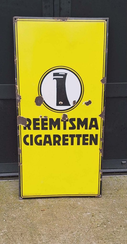 Groot emaille reclamebord Reemtsma Cigaretten., Verzamelen, Ophalen, Gebruikt, Reclamebord