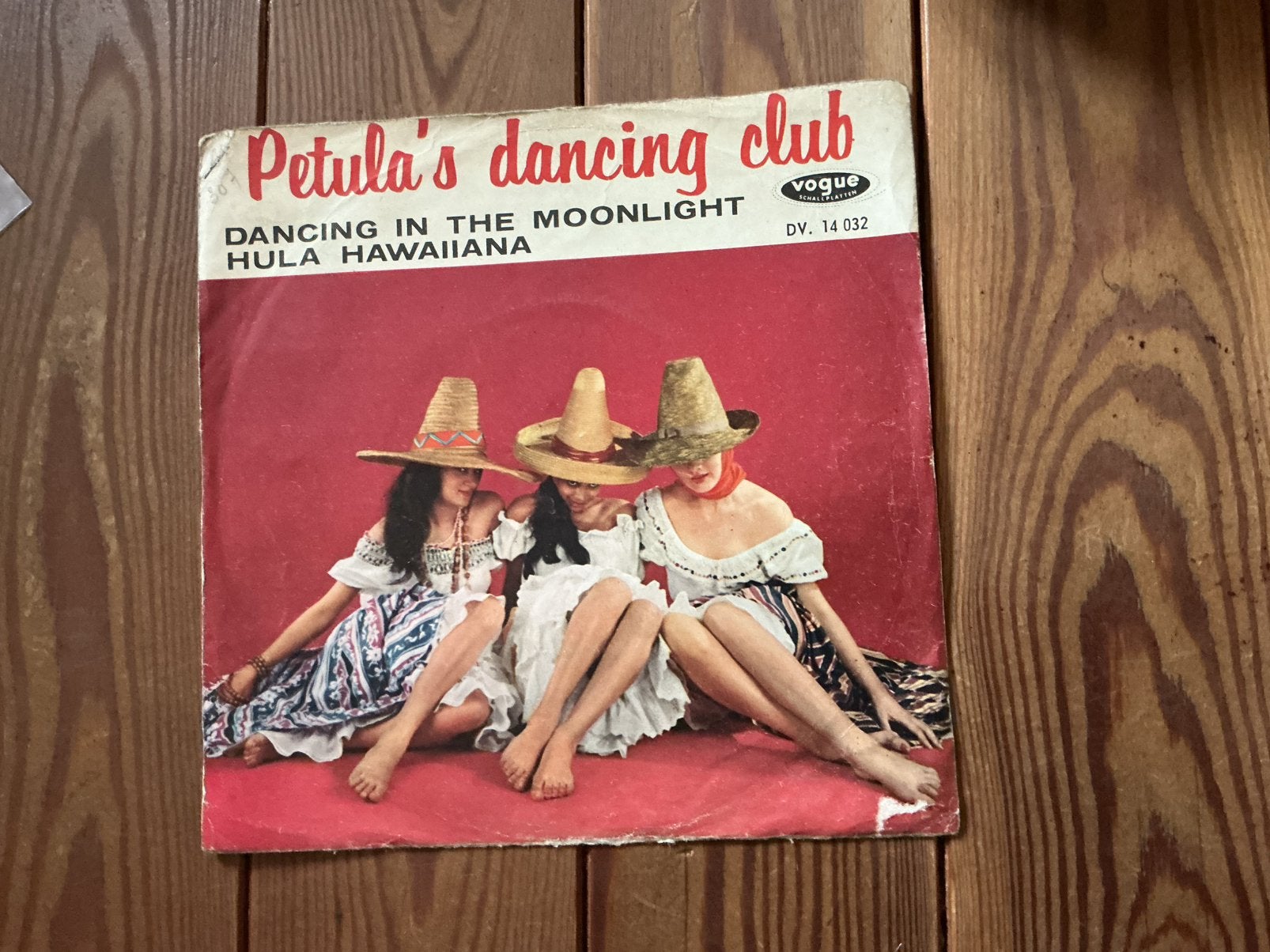7” Petula’s dancing club - Dancing in the moonlight, Ophalen of Verzenden, Gebruikt