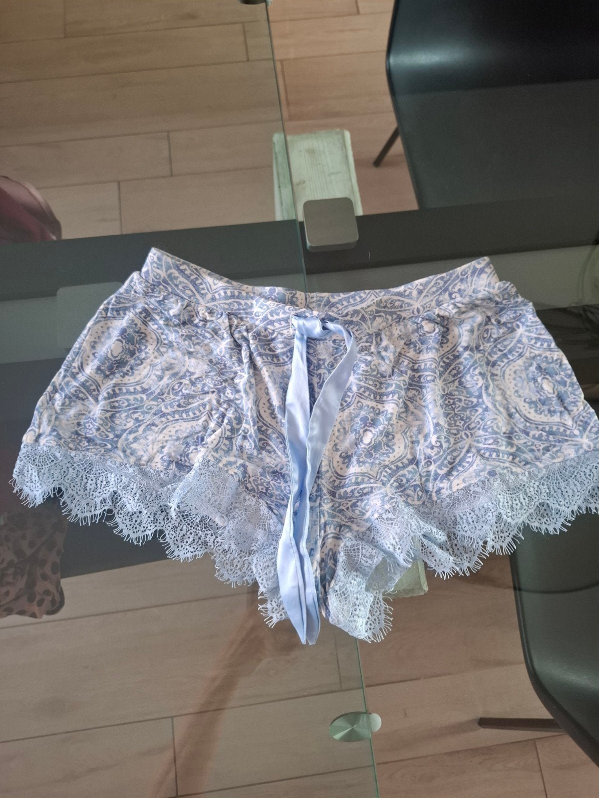New Hunkemöller S ultralichte korte broek blauw wit, HUNKEMOLLER, Ophalen of Verzenden, Nieuw, Maat 36 (S)