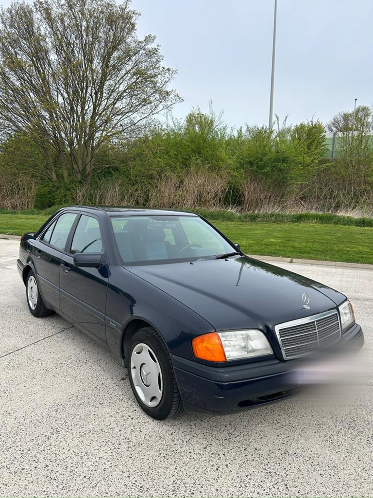 Mercedes C-klasse 200 - Oldtimer Spirit, Auto's, Blauw, 5 deurs, Particulier, C-Klasse