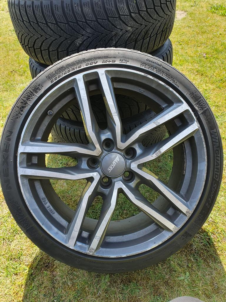 4 ALUMINIUMVELGEN MET BANDEN VAN JAGUAR XE MODEL 2017, Auto-onderdelen, Ophalen, Band(en)