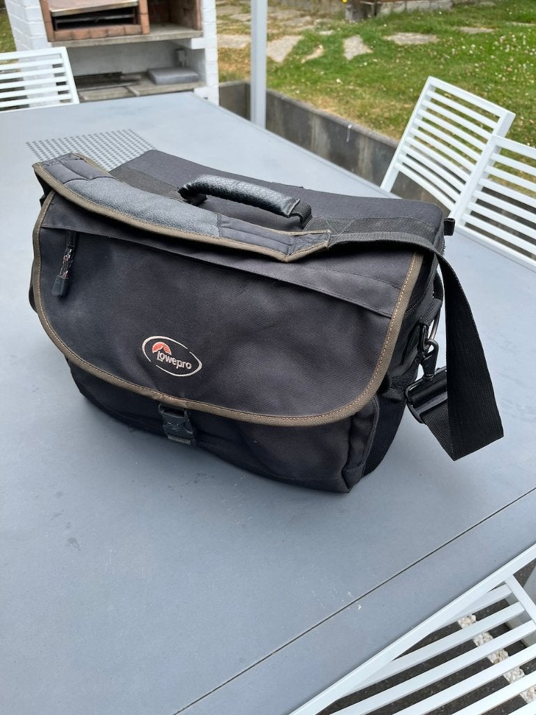 Tas voor camera en video, Audio, Tv en Foto, Foto | Cameratassen, Ophalen, Voorvak, Zwart, Schoudertas