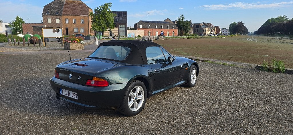 BMW Z3, Autos, BMW, Particulier, Z3, Essence, Euro 3, Cabriolet, 2 portes, Boîte manuelle, Vert, Noir, Cuir, Propulsion arrière