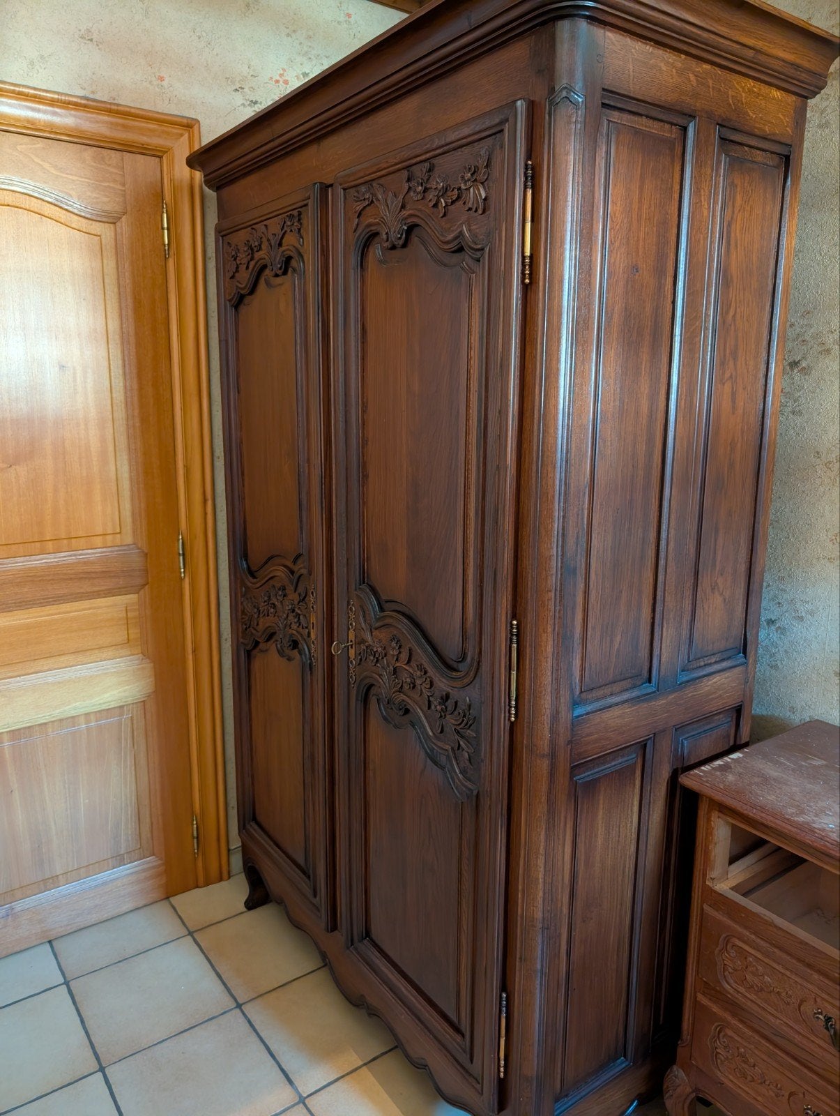 À vendre, armoire de mariée ancienne, Enlèvement