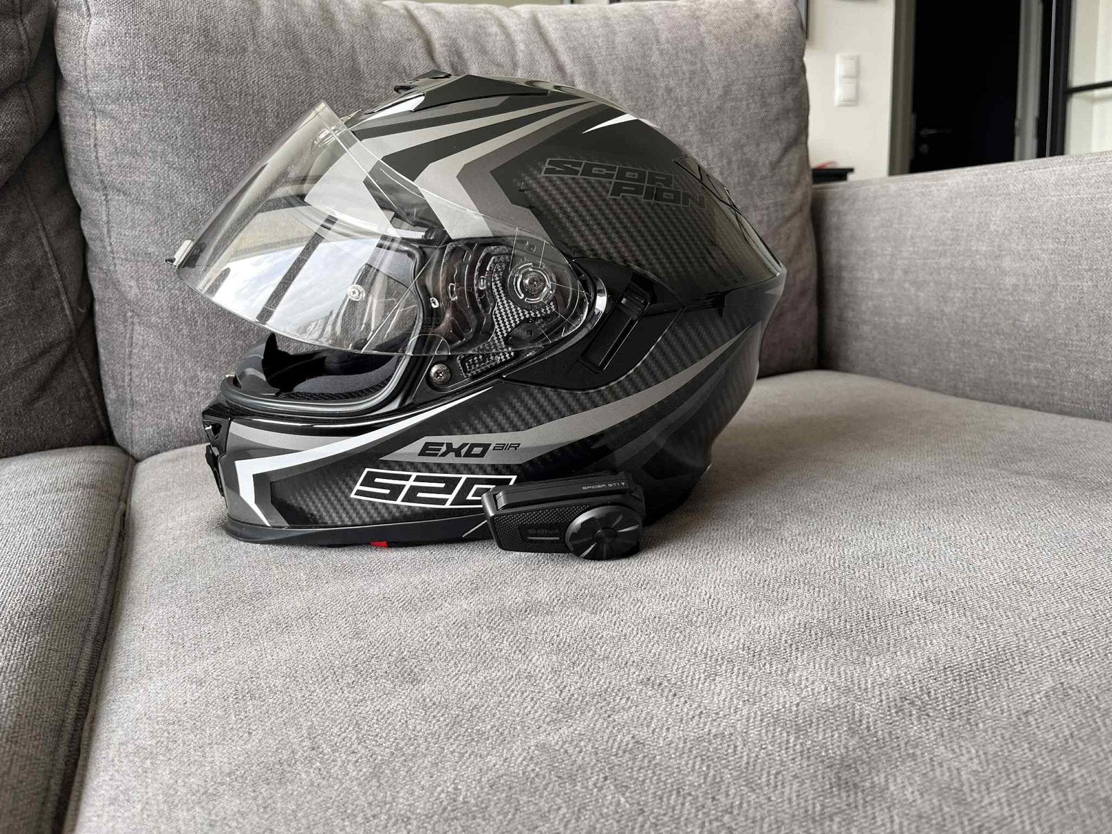 Casque de moto, Enlèvement