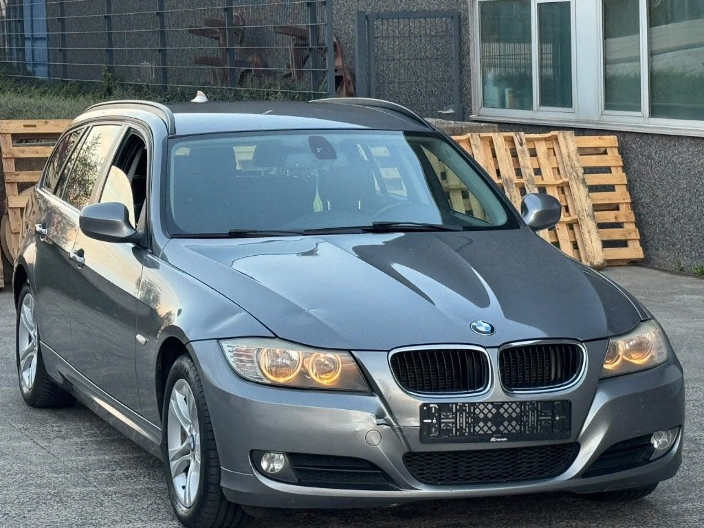 BMW 3.18D CUIR GPS LED FACE LIFT 1’ERMAİN 2011MODEL EURO5, Auto's, 100 kW, Euro 5, Leder, 5 deurs