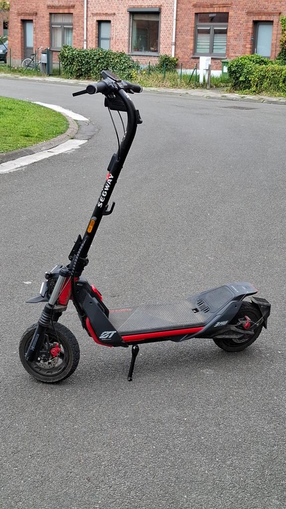 E step, Fietsen en Brommers, Steps, Ophalen, Nieuw, Elektrische step (E-scooter), Segway