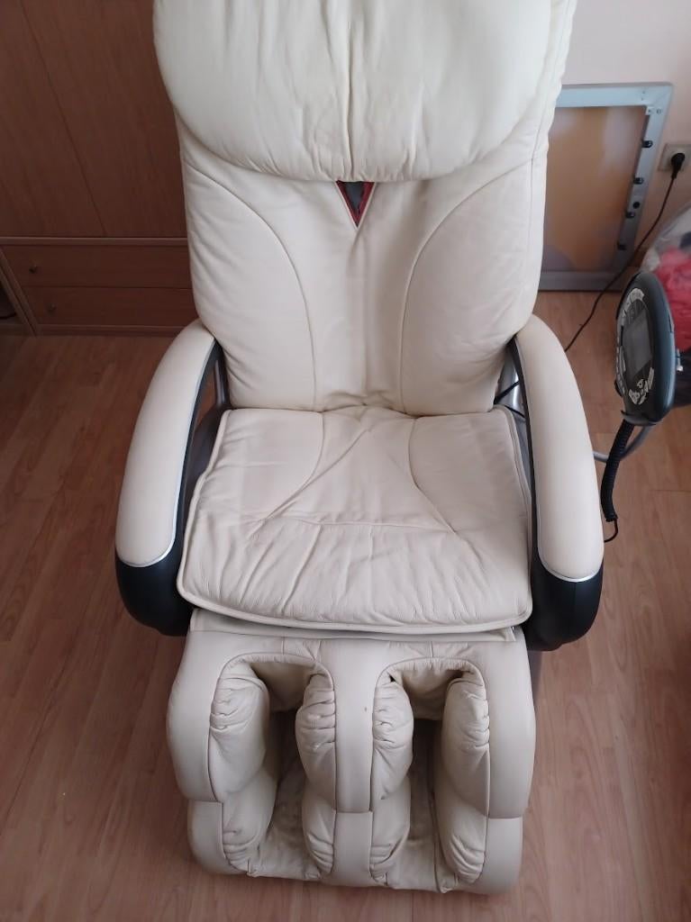 massage zetel CASCADA, Huis en Inrichting, Ophalen, Gebruikt, Rechte bank, Leer