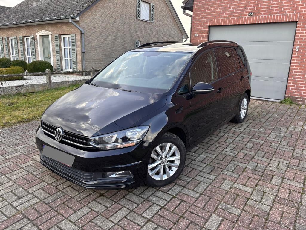 2017 VW Touran 1.6 7pl. | Automaat | Trekhaak | Full option, Achat, Euro 6, 7 places, Noir