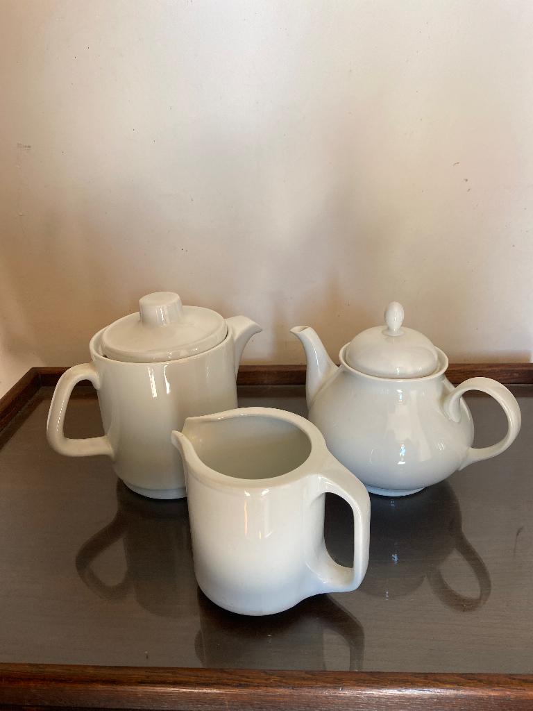 Koffiekan theepot melkkan, Ophalen
