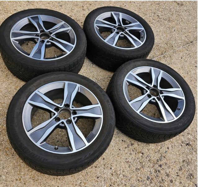MERCEDES C-KLASSE W205 WINTERKIT, Auto-onderdelen, Ophalen, Banden en Velgen, Nieuw, 17 inch