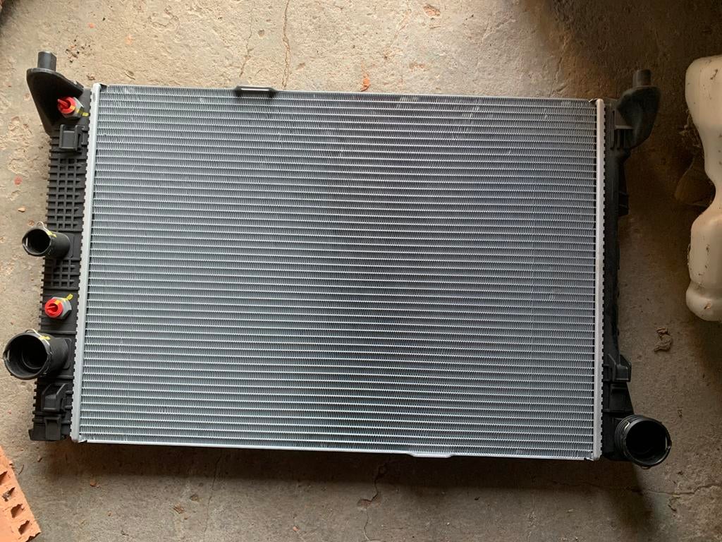 Nieuwe radiateur valeo MERCEDES-BENZ C-KLASSE, Auto-onderdelen, Ophalen, Mercedes-Benz