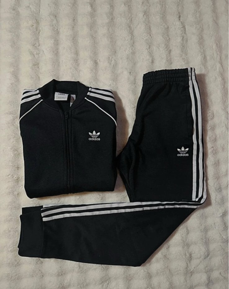 Ensemble Adidas Originals taille M, Enlèvement ou Envoi, Général, Comme neuf, Taille 48/50 (M)