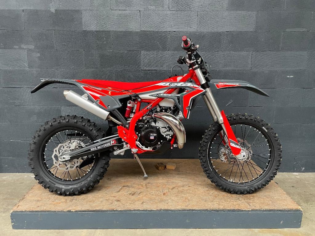 Beta X-Trainer 300 2T 2026, Nieuw A2 35kw Enduro 300cc, Motos, 300 cm³, Entreprise, Permis Moto A2 minimum, Enduro