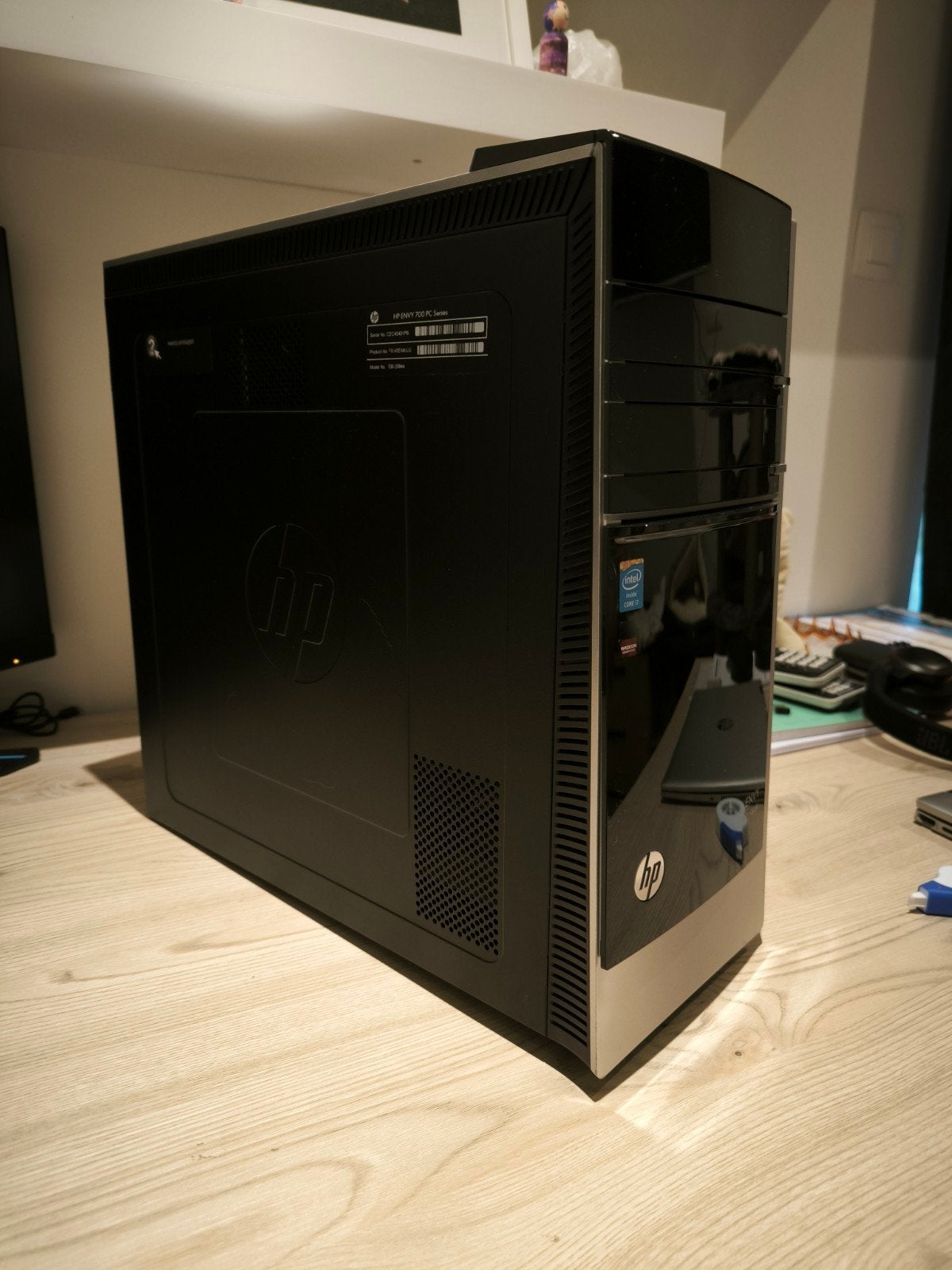 HP ENVY 700-209eb - i7 - GTX 760 - 12GB RAM, Computers en Software, Ophalen, Zo goed als nieuw, Geperforeerd
