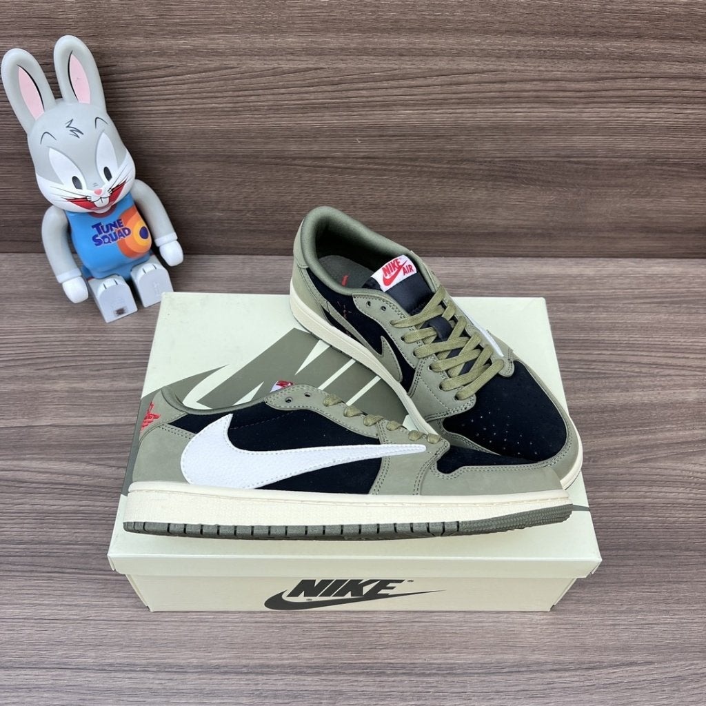 Nike Air Jordan 1 Low Travis Scott Green-Black, Envoi, Neuf, Autres couleurs, Baskets