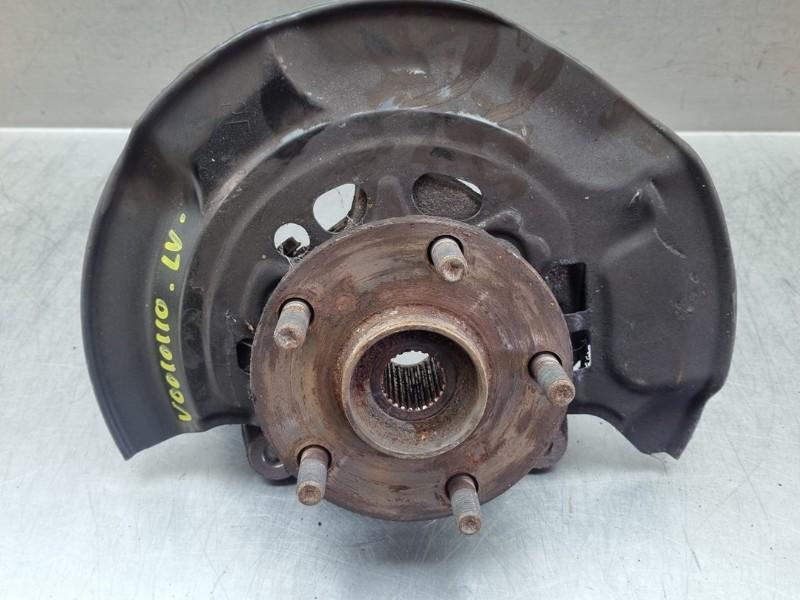 MOYEU DE ROUE AVANT Auris Touring Sports (E18) (|151023|), Utilisé, Toyota
