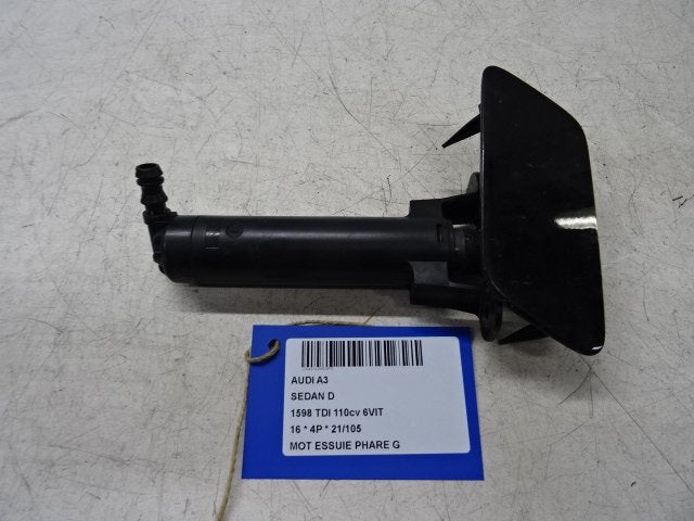 KOPLAMPWISSERMOTOR LINKS Audi A3 Limousine (8VS / 8VM), Gebruikt, Audi