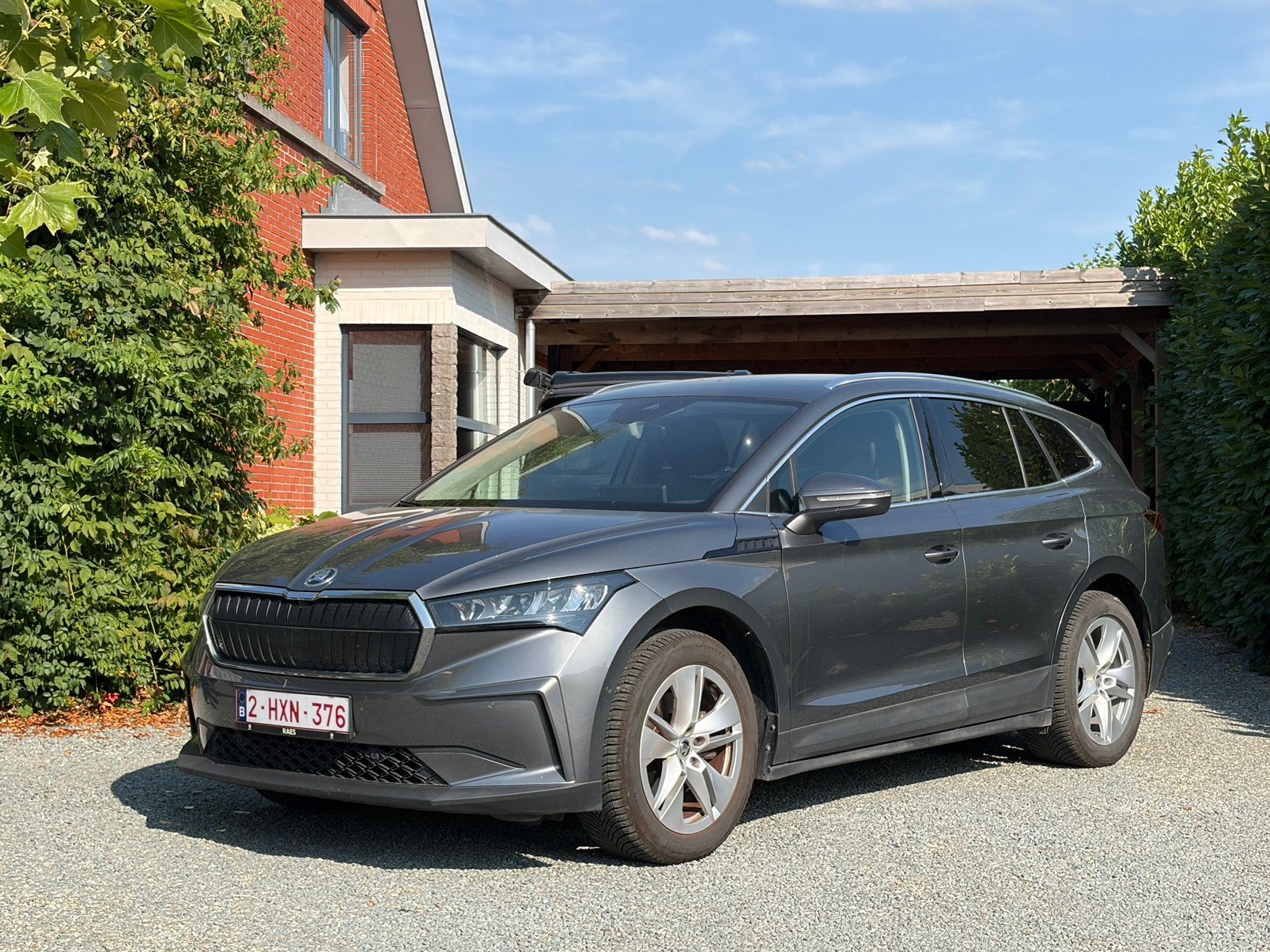 Skoda Enyaq 80 - 540 km - Rég de vit adapt - pneus 4saisons, Autos, Argent ou Gris, Achat, Euro 6, Entreprise