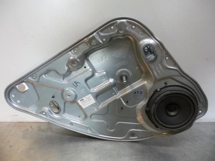 Mécanique vitre 4portes arrière gauche d'un Ford Focus (Fo, -, 3 mois de garantie, -, -